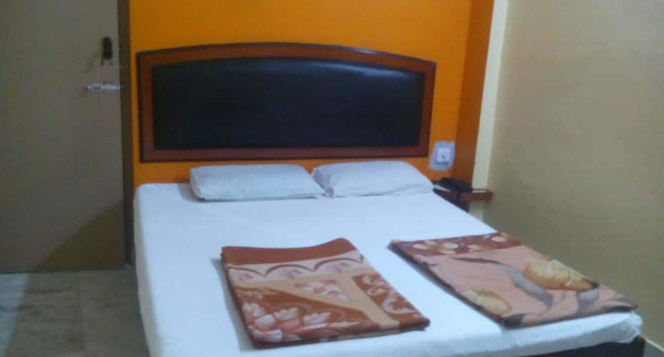 Hotel Surya Lodge, Chitradurga 4